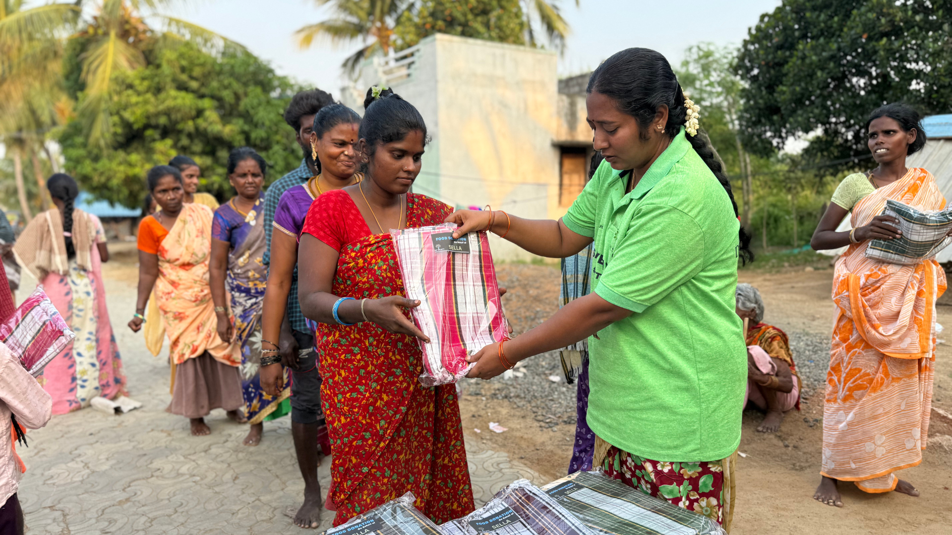 Donate Blankets for Needy People in Chennai